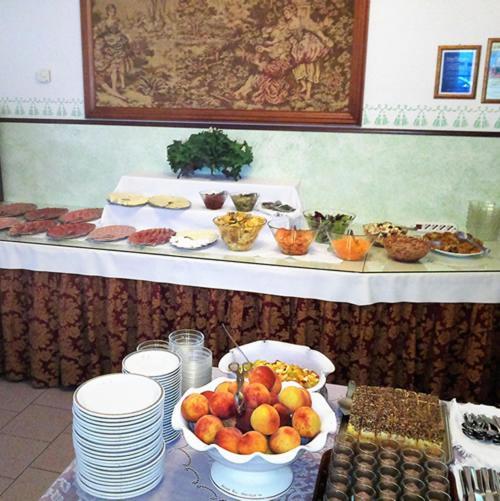 Hotel Biancospino Римини Экстерьер фото